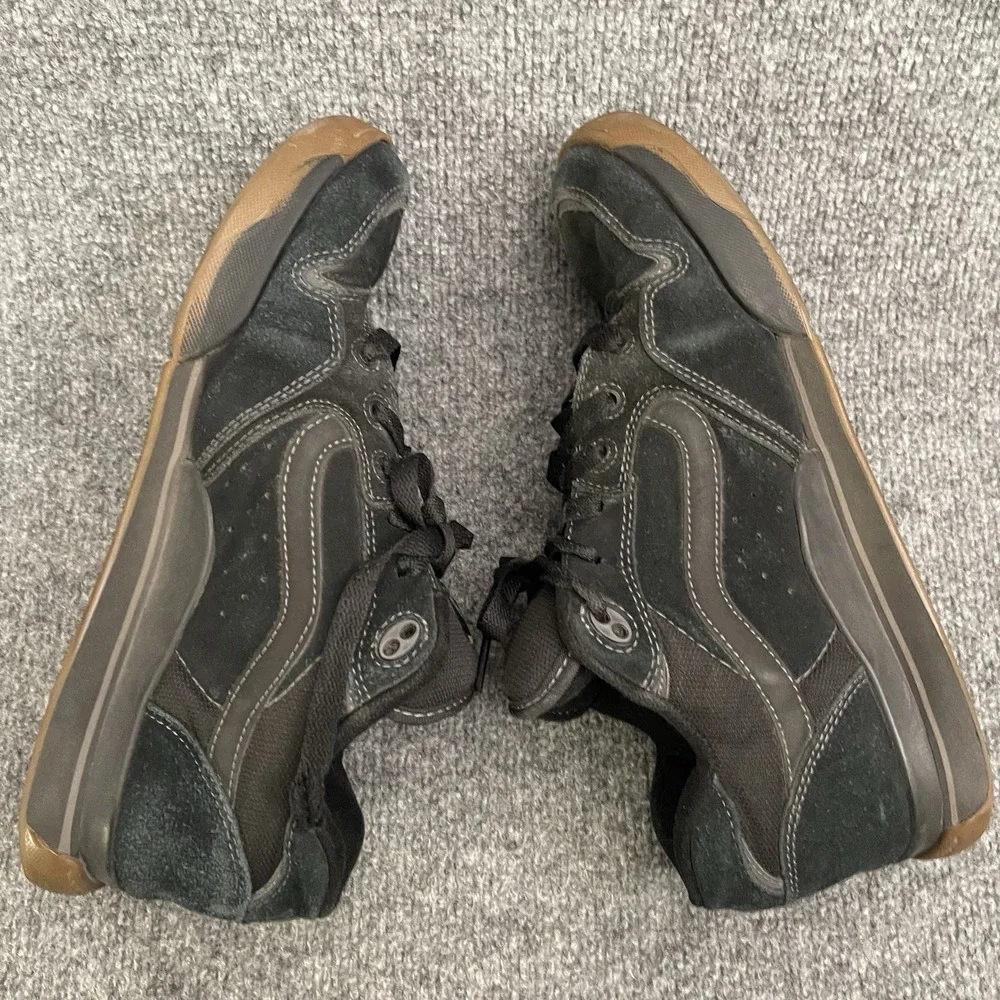 Vans Rowley XLT Blackout Gum Shoes Men's Sz 11 VN000D1G1OJ
